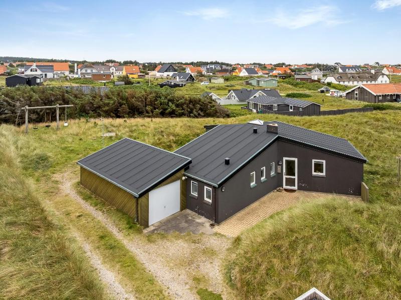 Lovely Hot-Tub House In Klitmøller 100 Meters From The North Sea - image 7