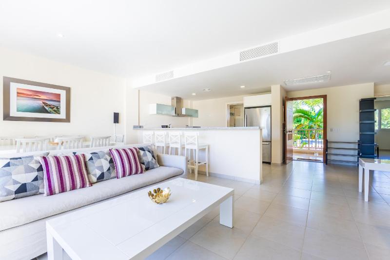 Iberostate 2BR Apartment - BBQ Terrace Lake & Golf Views Beach Club Access - image 13