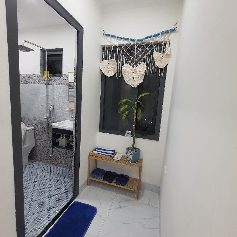 Ánh Dương Homestay - Coastal stop - Just 2 mins walking to Eo Gio - image 36