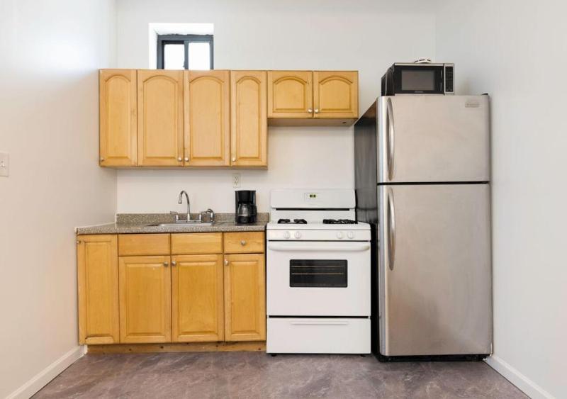 Prime Location Upper Manhattan Furnished Apartment June To Aug 90 Days Stay Required - image 10