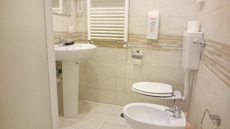 Deluxe Double Room (2 Adults + 1 Child) image 3