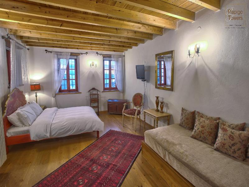 Superior Double Room image 3