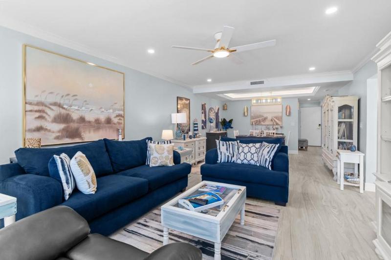 Lighthouse Point 121 - image 27