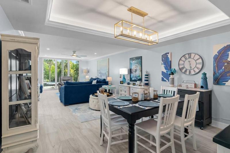 Lighthouse Point 121 - image 30
