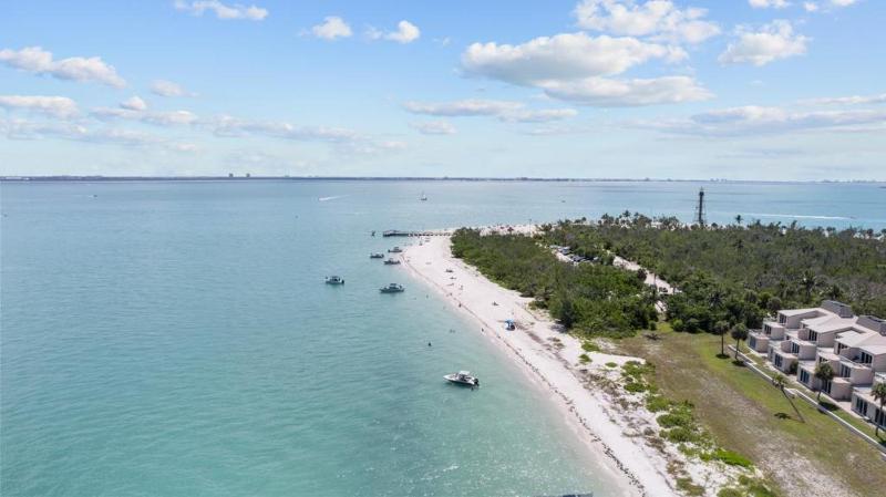 Lighthouse Point 121 - image 38