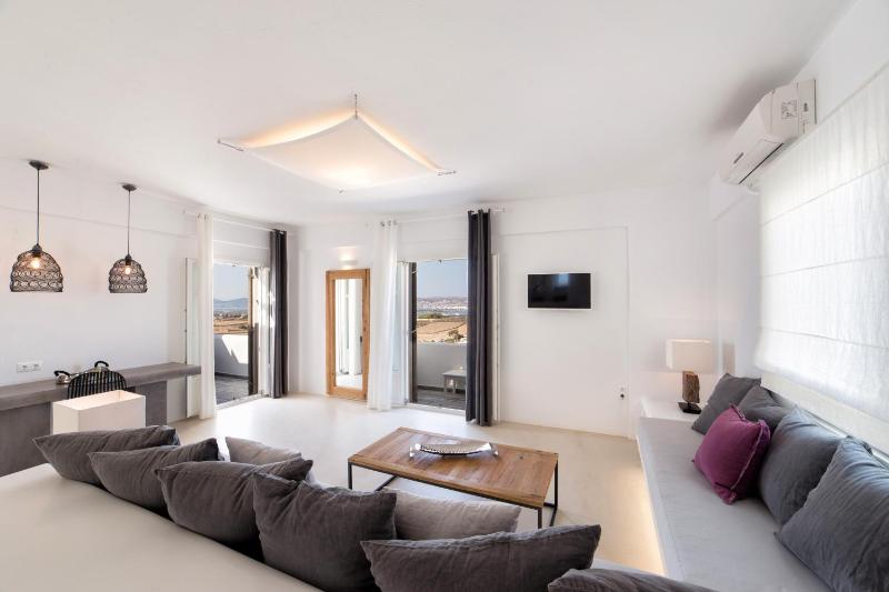 Anna Platanou Suites - image 28