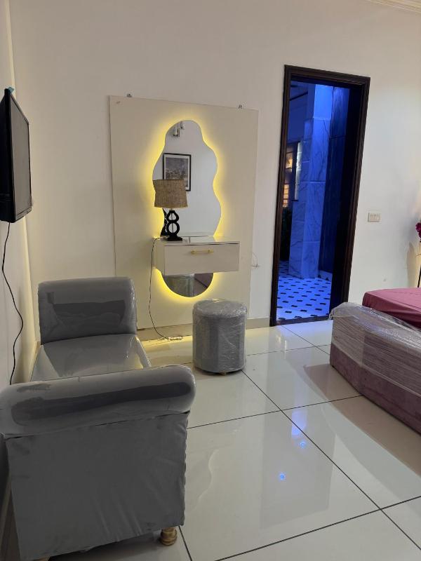 Luxurious Home DHA - image 9