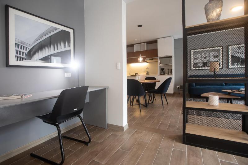 Luxury 2BR in Miraflores near Malecón with parking - image 15