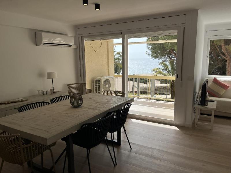 Apartamento con vista al mar en Platja d'Aro acceso directo a la playa - ES-298-35 - image 20