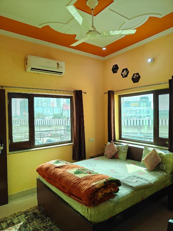 Anurag home stay on ISBT - image 3