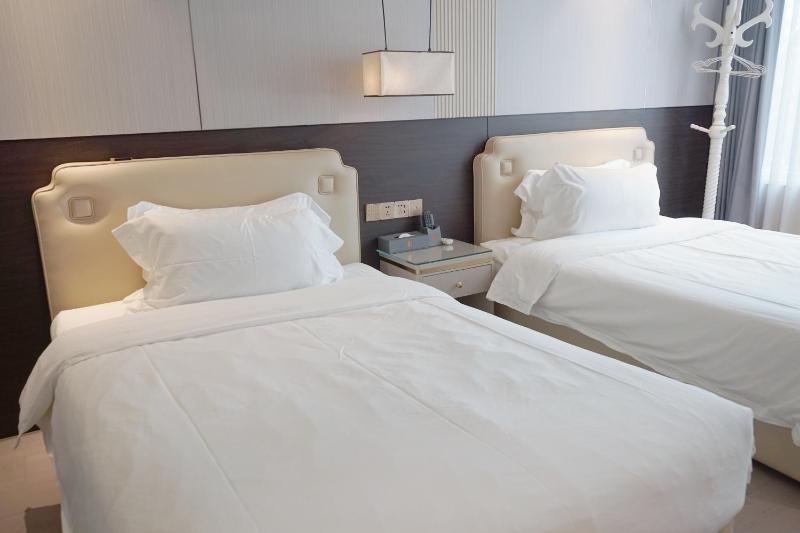 Golden Valley One Hotel Shenzhen Sports Center Branch - image 6