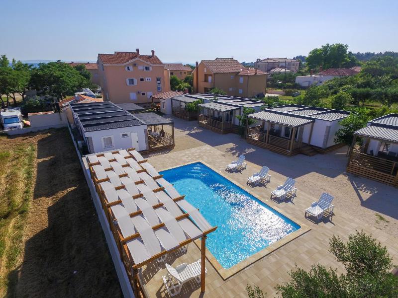 Apartments Medanic - image 1