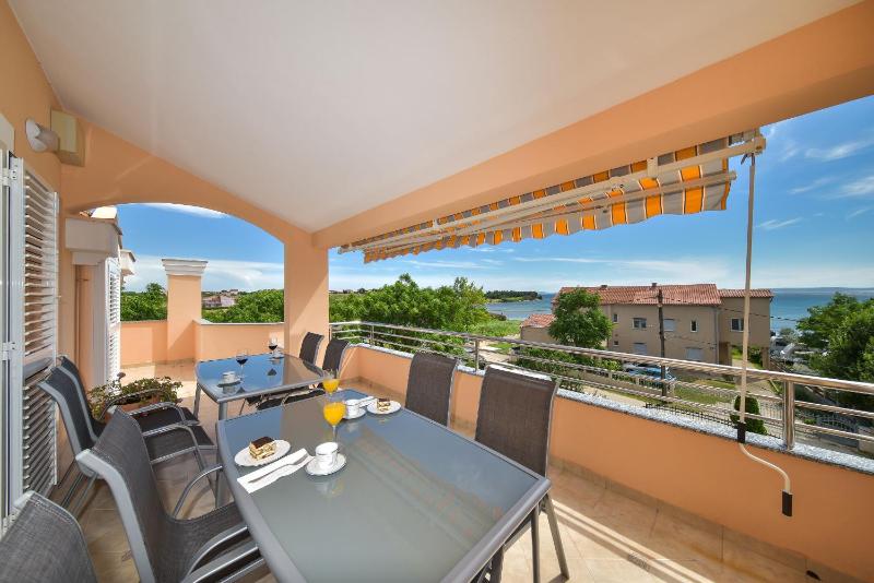 Apartments Medanic - image 5