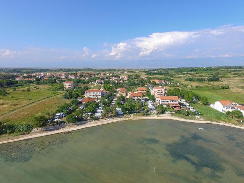 Camp Medanic - image 22