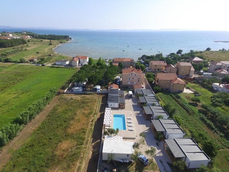 Camp Medanic - image 17