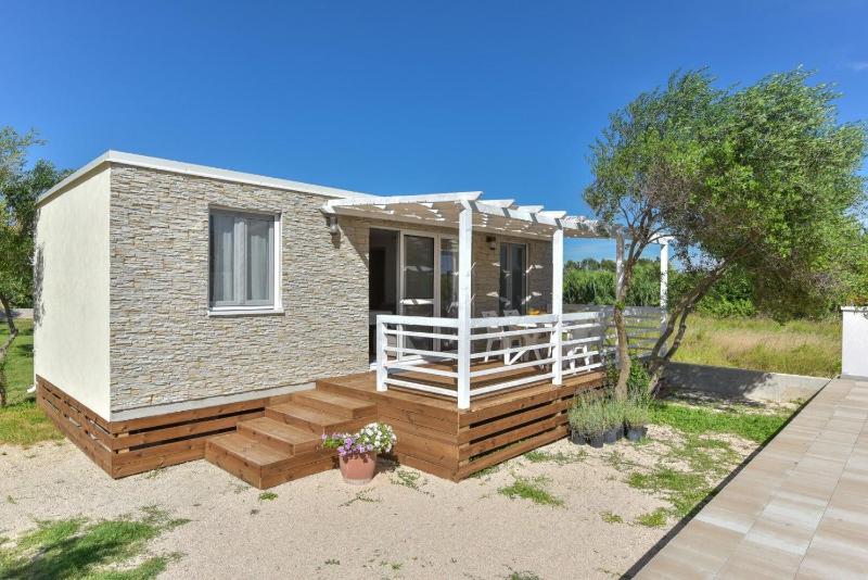 Camp Medanic - image 19