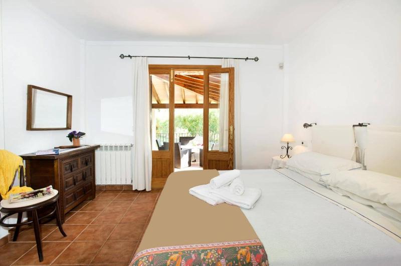 Villa Maina by Villa Plus - image 31
