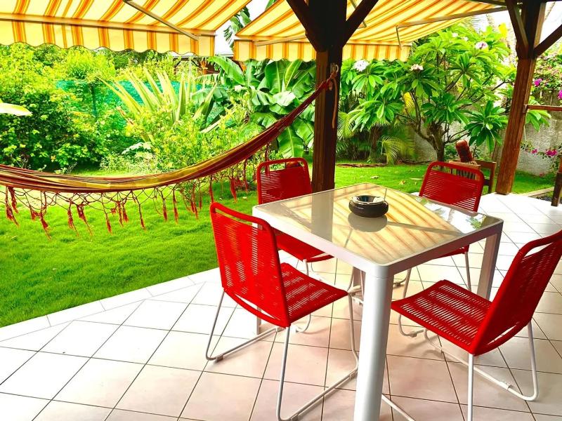 Appartement cosy à Saint-François avec piscine - image 12