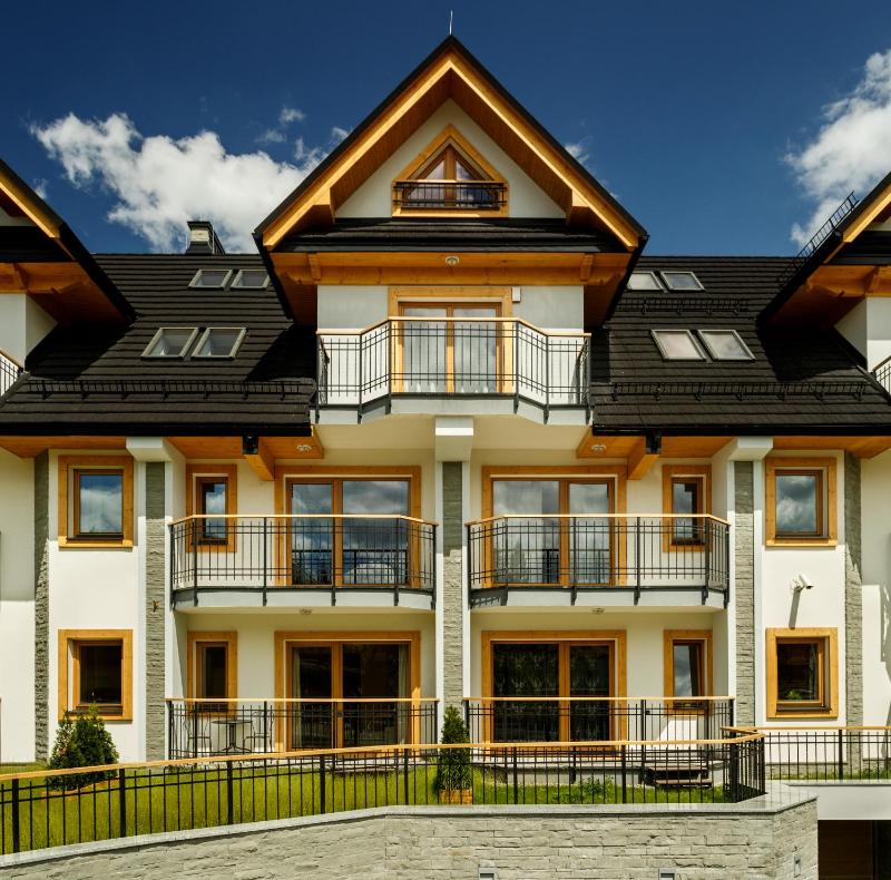 Apartamenty pod Orłem blisko Skoczni - image 2