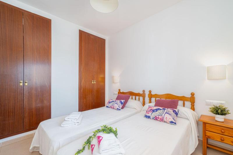 Apart-rent Apartamento Marenostrum 0091 frente al mar - image 18