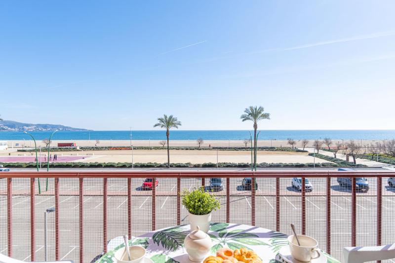 Apart-rent Apartamento Marenostrum 0091 frente al mar - image 16