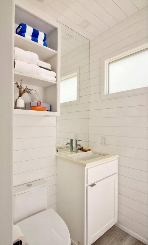 ParcBlu Unit 4 Modern Container Home Pool Hot Tub - image 46