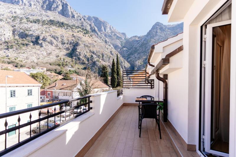 Bofima Apartments - image 11