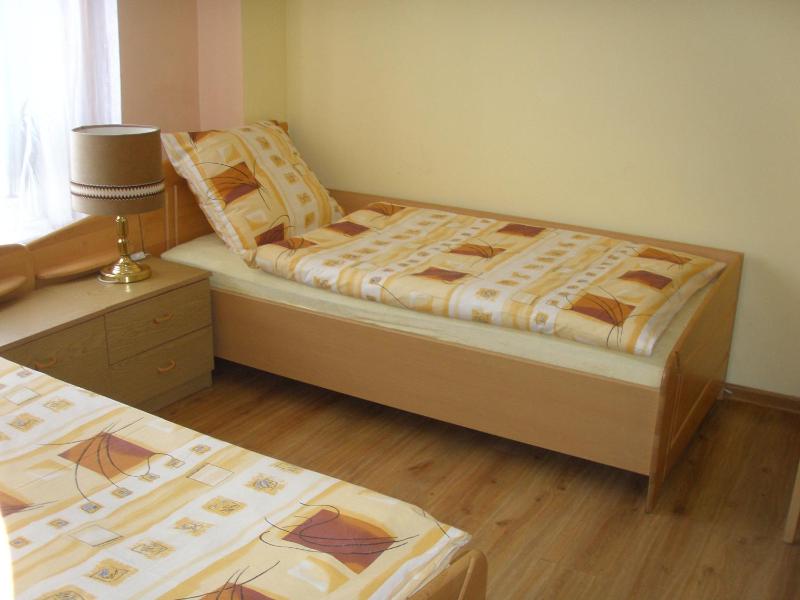 Single Room image 2