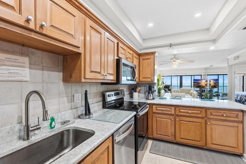 #302 Villa Madeira Condos - image 30