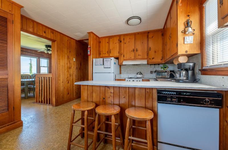 Williams - S Nags Head MP 19 100 Ft to the Beach Ocean View 3 Bedrooms Close to Pier - image 19