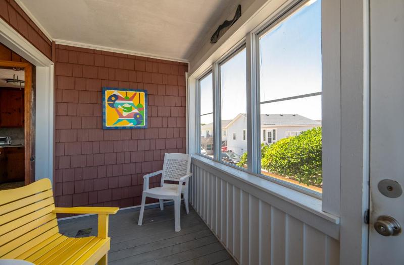 Williams - S Nags Head MP 19 100 Ft to the Beach Ocean View 3 Bedrooms Close to Pier - image 2