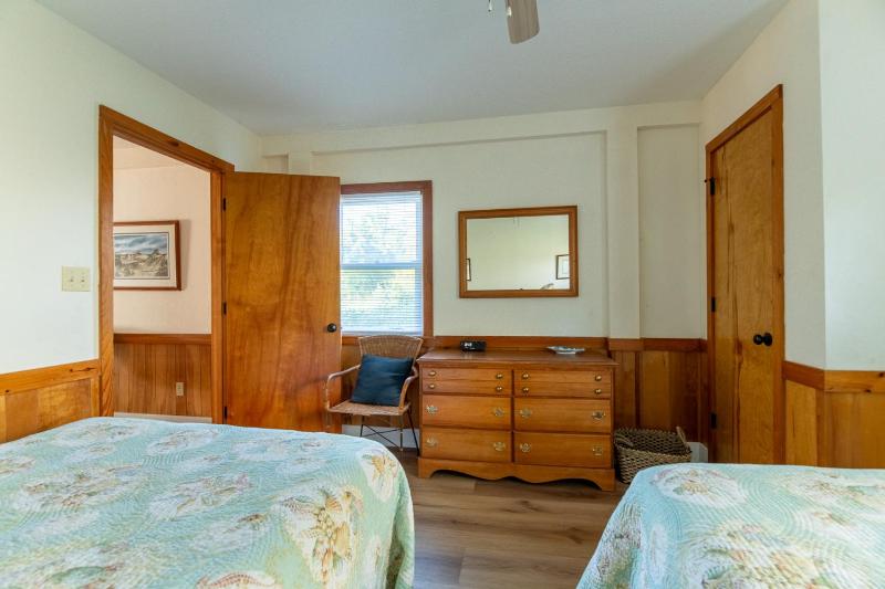 Williams - S Nags Head MP 19 100 Ft to the Beach Ocean View 3 Bedrooms Close to Pier - image 40