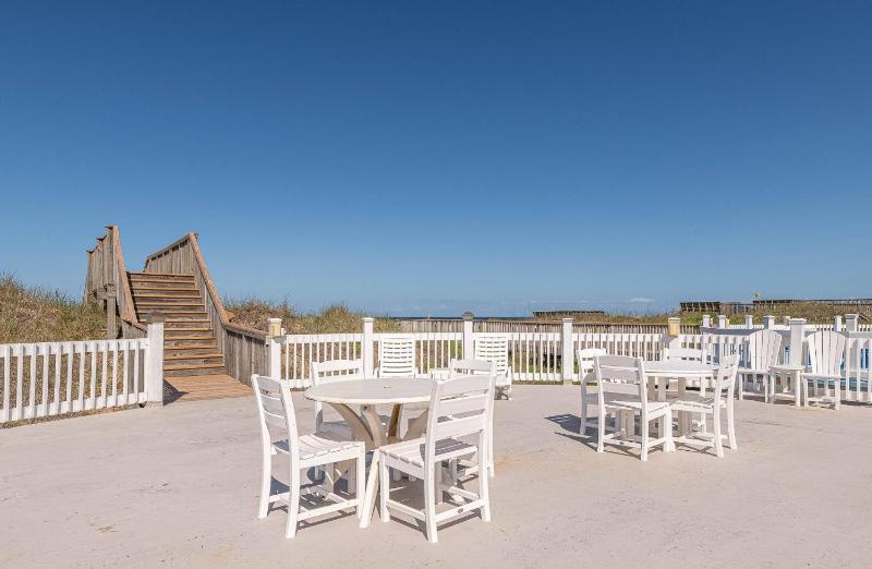 A Big Catch - KDH MP 8.5 Oceanfront Elevator Pool Hot Tub Spacious 10 Bedrooms Pets OK - image 26