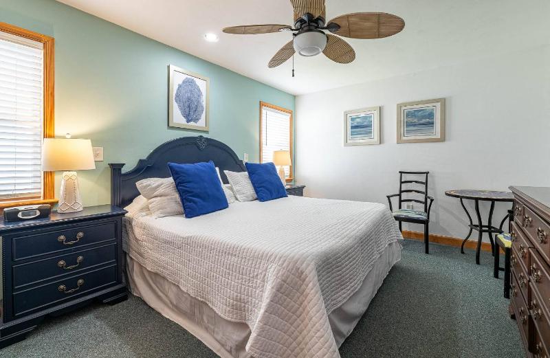 A Big Catch - KDH MP 8.5 Oceanfront Elevator Pool Hot Tub Spacious 10 Bedrooms Pets OK - image 22