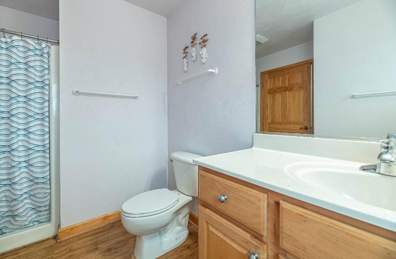 A Big Catch - KDH MP 8.5 Oceanfront Elevator Pool Hot Tub Spacious 10 Bedrooms Pets OK - image 47