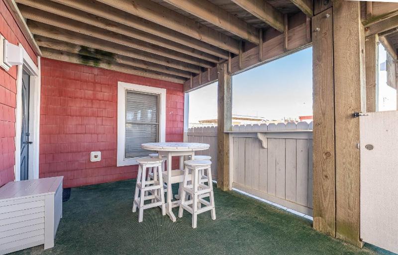 A Big Catch - KDH MP 8.5 Oceanfront Elevator Pool Hot Tub Spacious 10 Bedrooms Pets OK - image 20