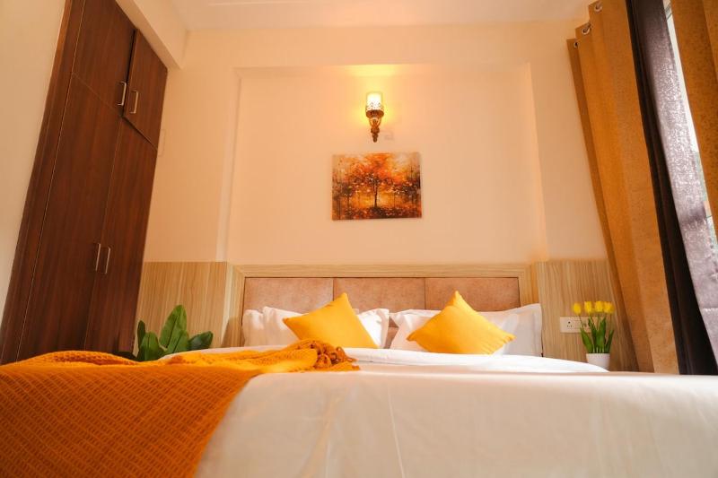 Neelkanth By Dharm Escapes 1BHK Balcony Stay - image 2