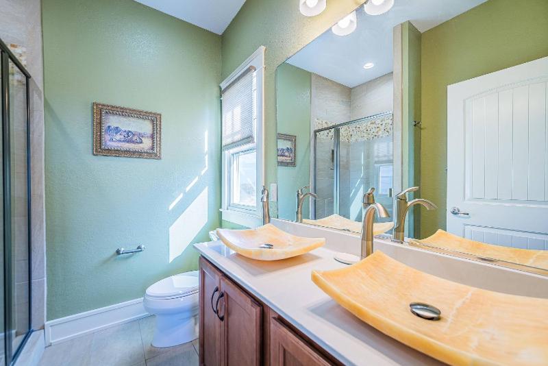 Outside-In - S Nags Head MP 18.5 Luxury Oceanfront Elevator Pool Cabana Home Theatre Pets OK - image 39