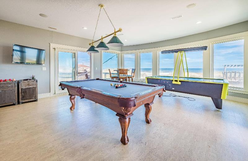 Outside-In - S Nags Head MP 18.5 Luxury Oceanfront Elevator Pool Cabana Home Theatre Pets OK - image 33