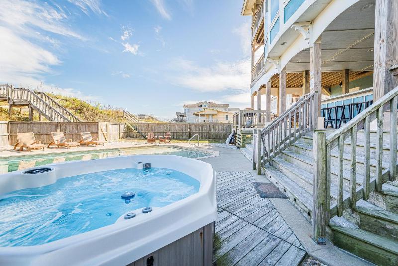 Outside-In - S Nags Head MP 18.5 Luxury Oceanfront Elevator Pool Cabana Home Theatre Pets OK - image 17