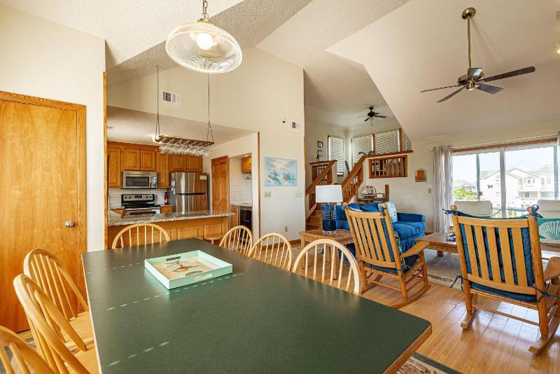 Windhaven - Corolla Whalehead Beach 400 Yds Pool Hot Tub Tiki Bar Pets OK Flex Stays - image 21