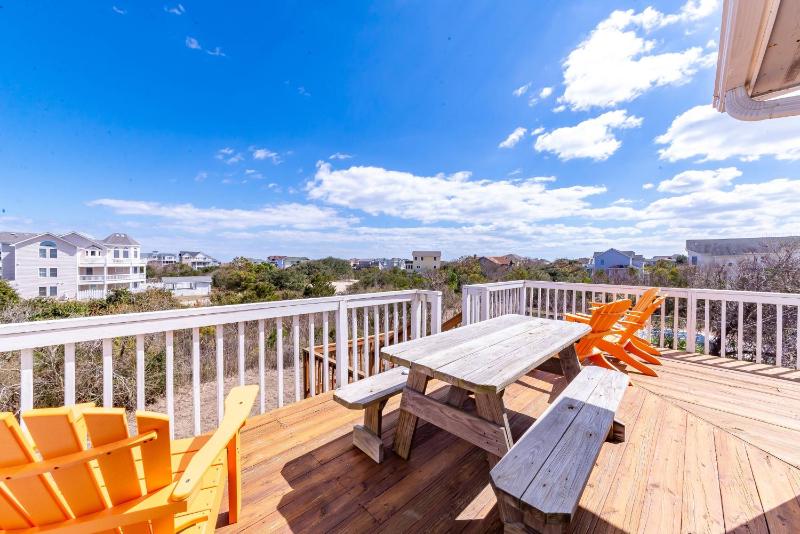 Windhaven - Corolla Whalehead Beach 400 Yds Pool Hot Tub Tiki Bar Pets OK Flex Stays - image 26