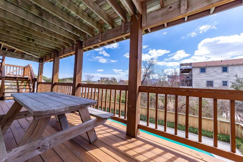 Windhaven - Corolla Whalehead Beach 400 Yds Pool Hot Tub Tiki Bar Pets OK Flex Stays - image 34