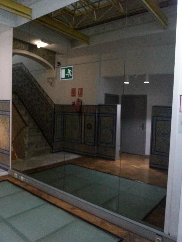 Hostel Urban Sevilla - image 7