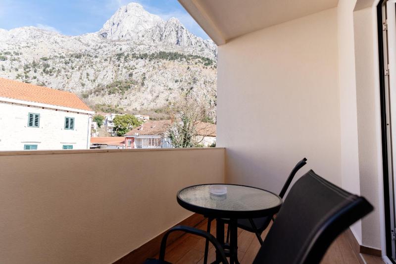 Bofima Apartments - image 13