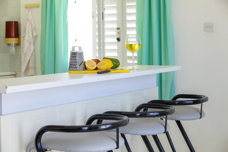 Protaras Holiday Suite Annie - image 10