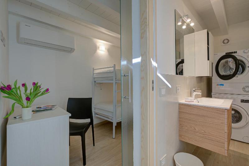 Peschiera Apartments Near The Lake - image 44
