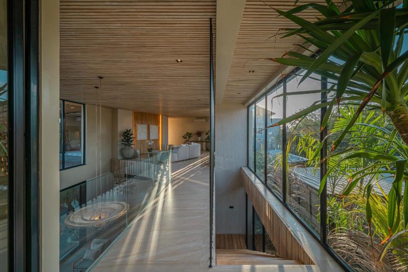 Casa Alyce - Masterpiece 5BR Tropical Dream Villa in Umalas - image 45