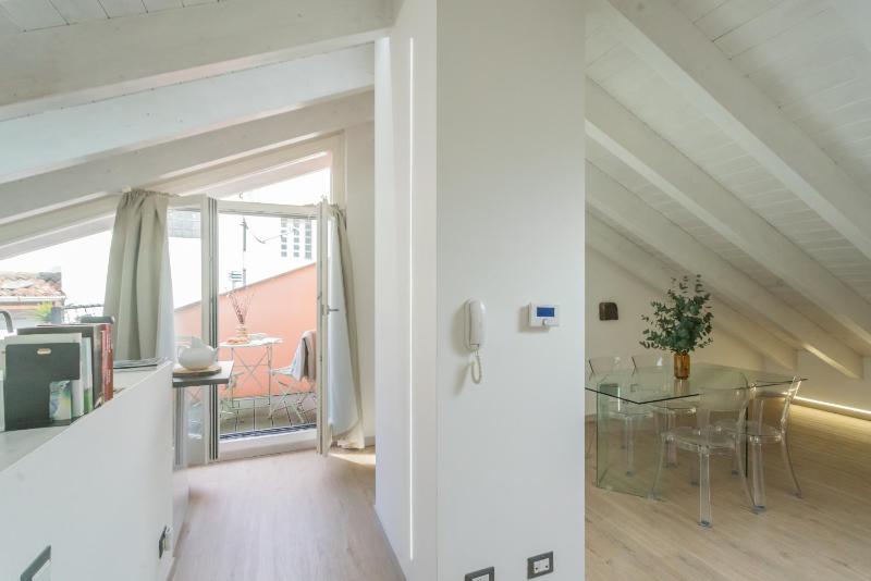 Como Sky Suite by Rent All Como - image 30