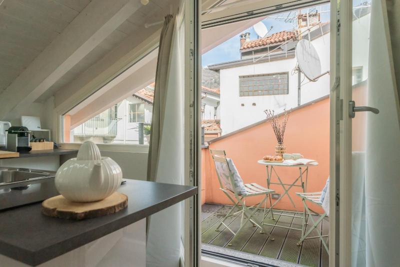 Como Sky Suite by Rent All Como - image 10